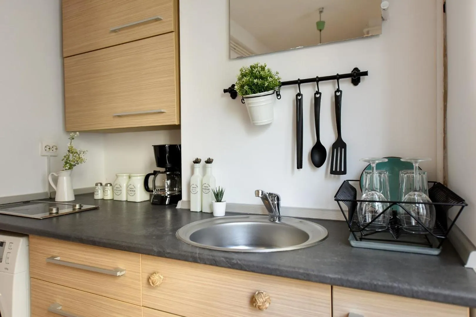 Apartment Historic Charm Meets Modern Luxury - Stylish Stays In The City Center Bucharest Romania